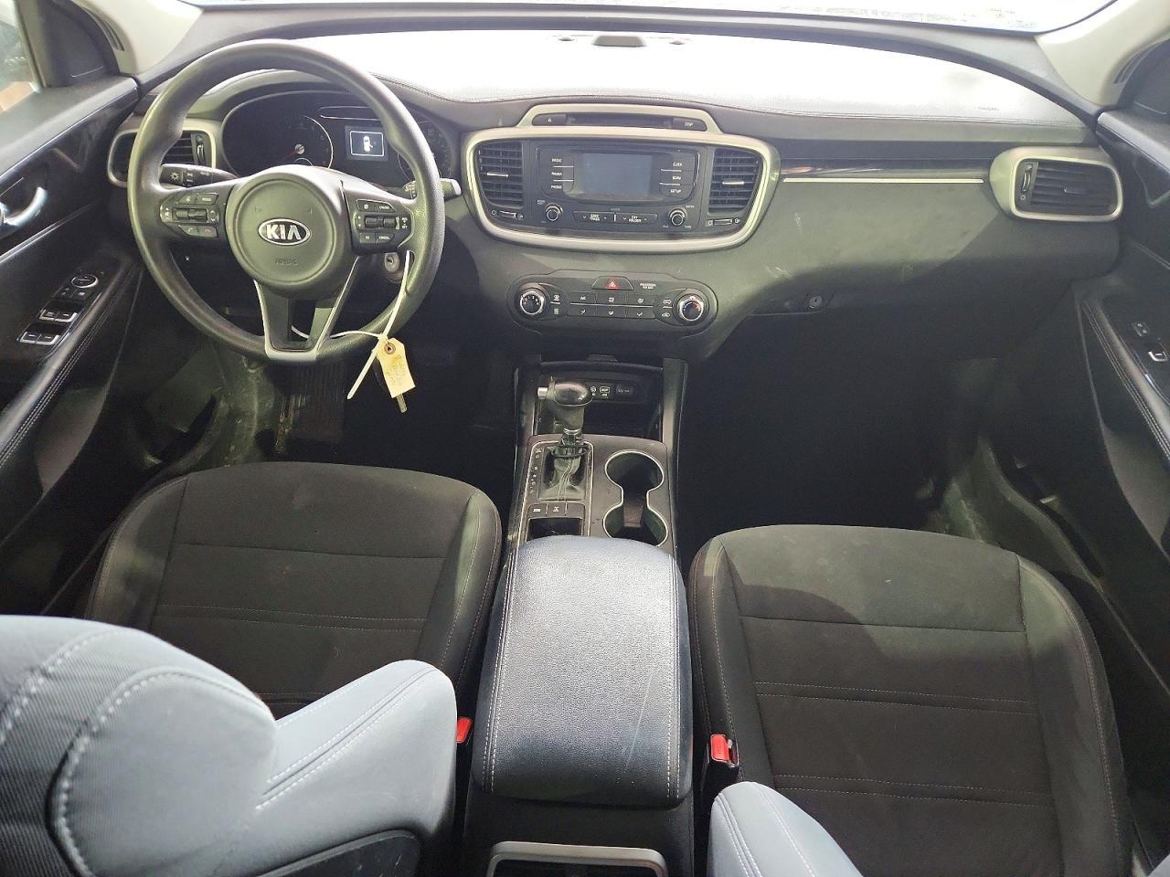 2016 KIA SORENTO