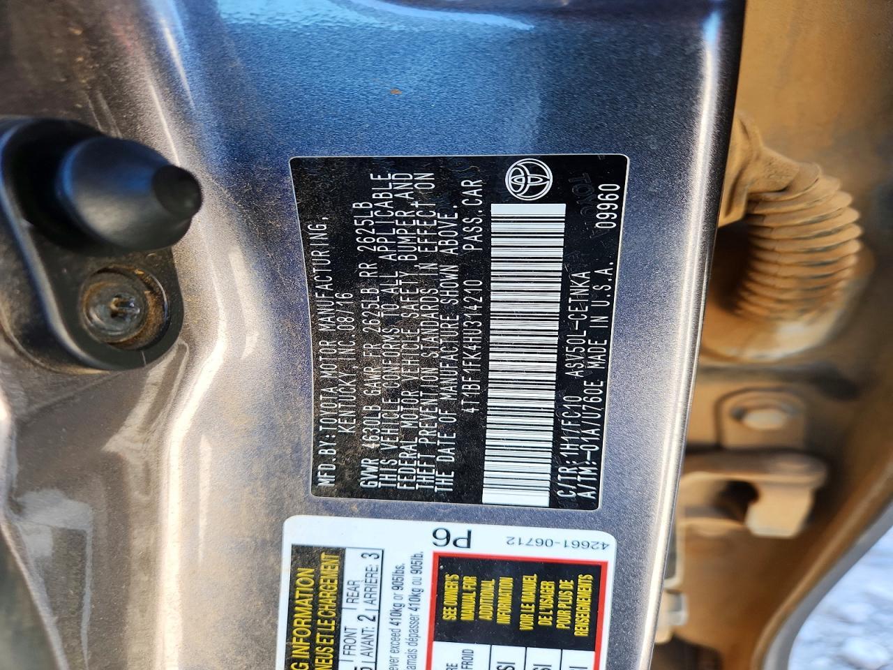 2017 TOYOTA CAMRY