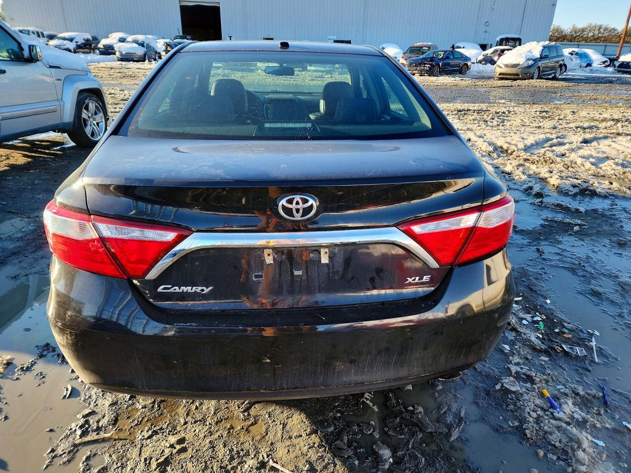 2017 TOYOTA CAMRY