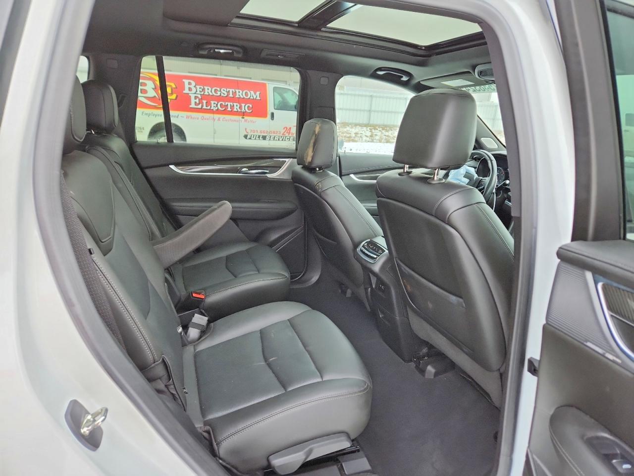 2021 CADILLAC XT6
