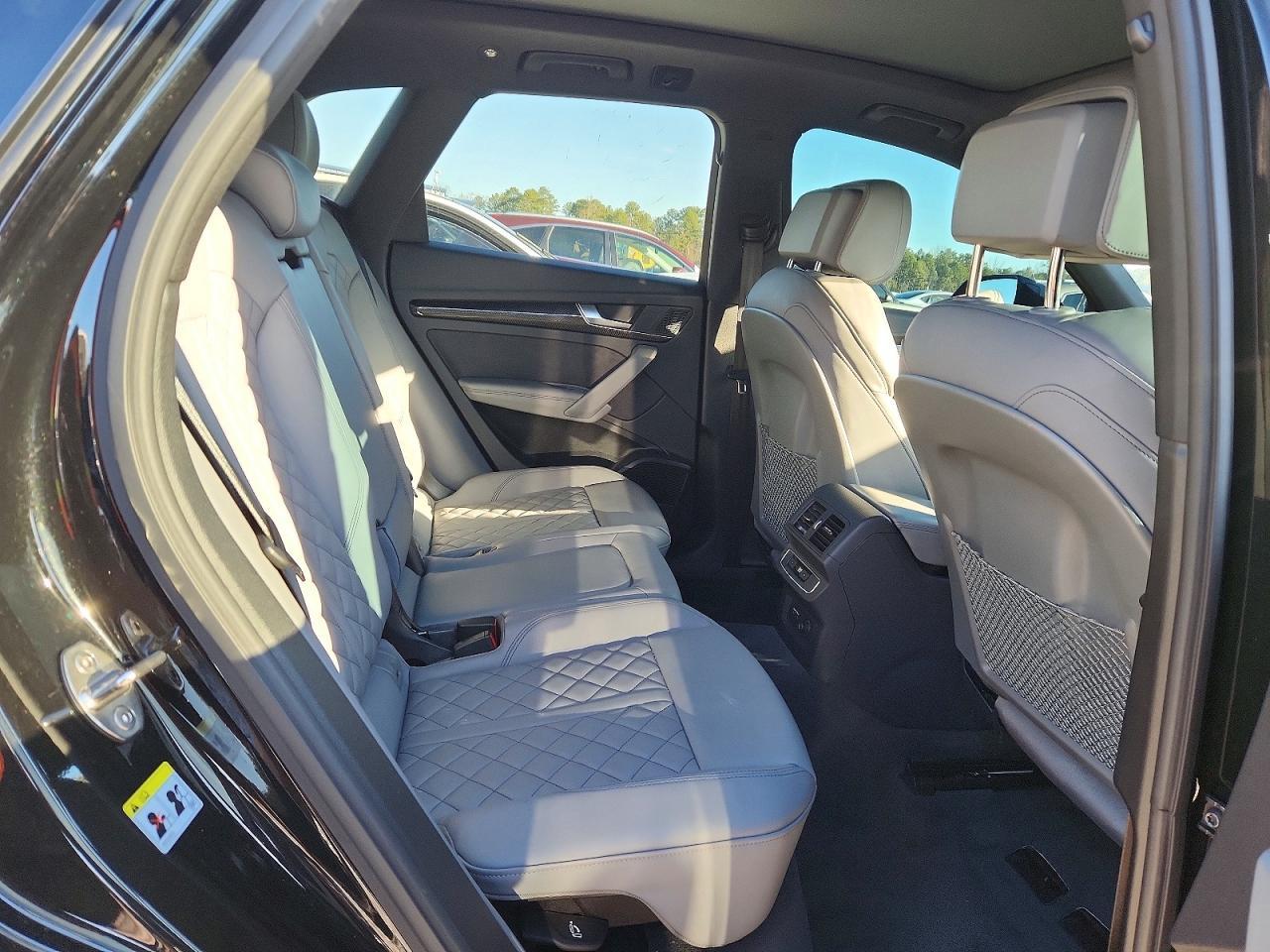 2025 AUDI SQ5