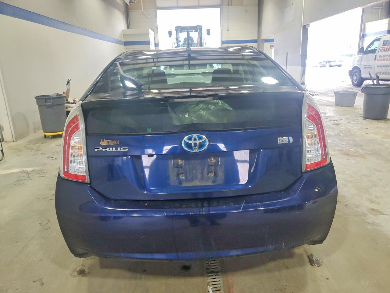2015 TOYOTA PRIUS