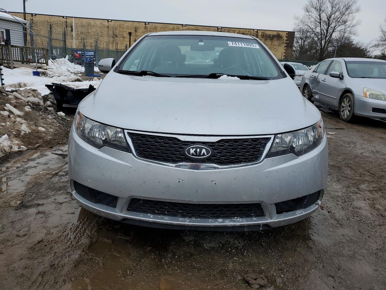 2013 KIA FORTE