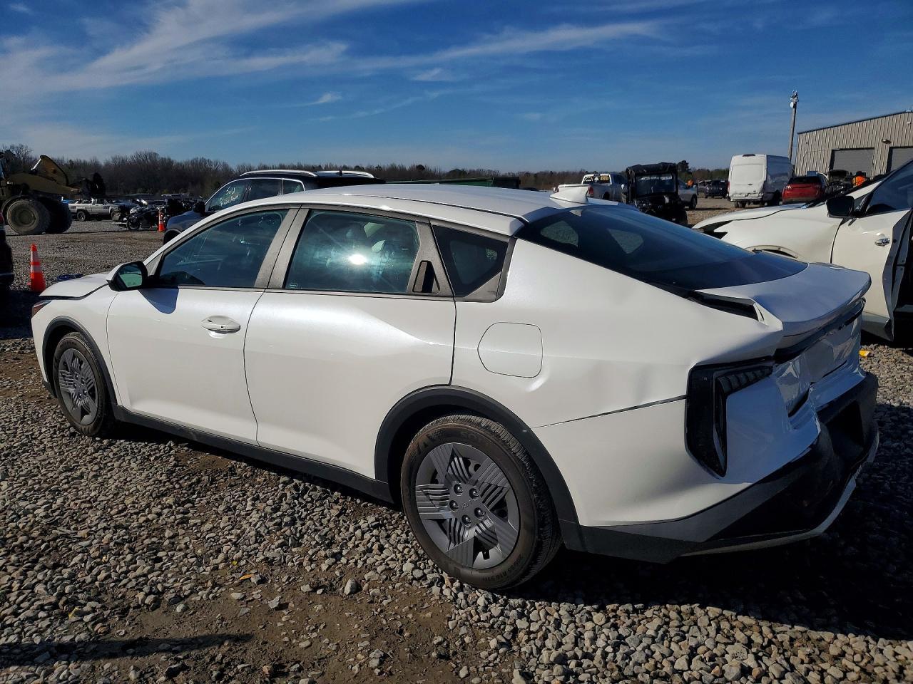 2025 KIA K4