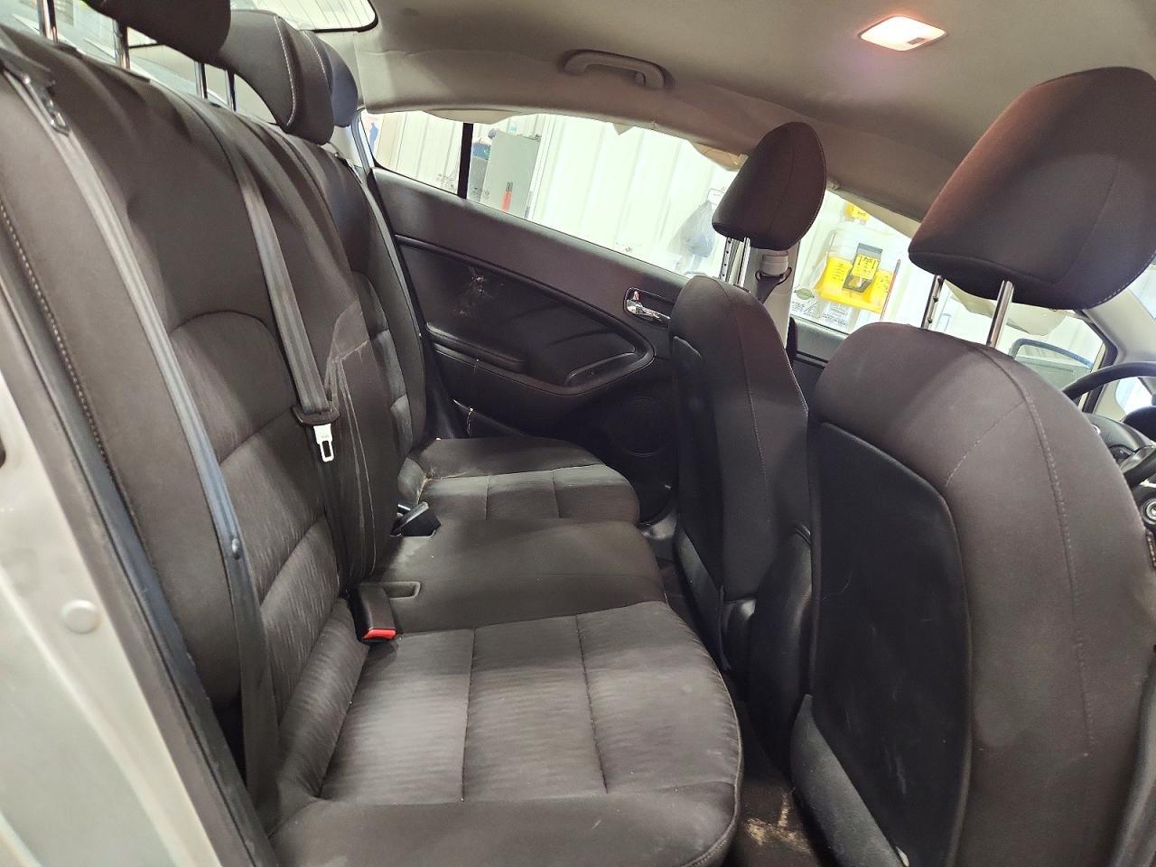 2016 KIA FORTE