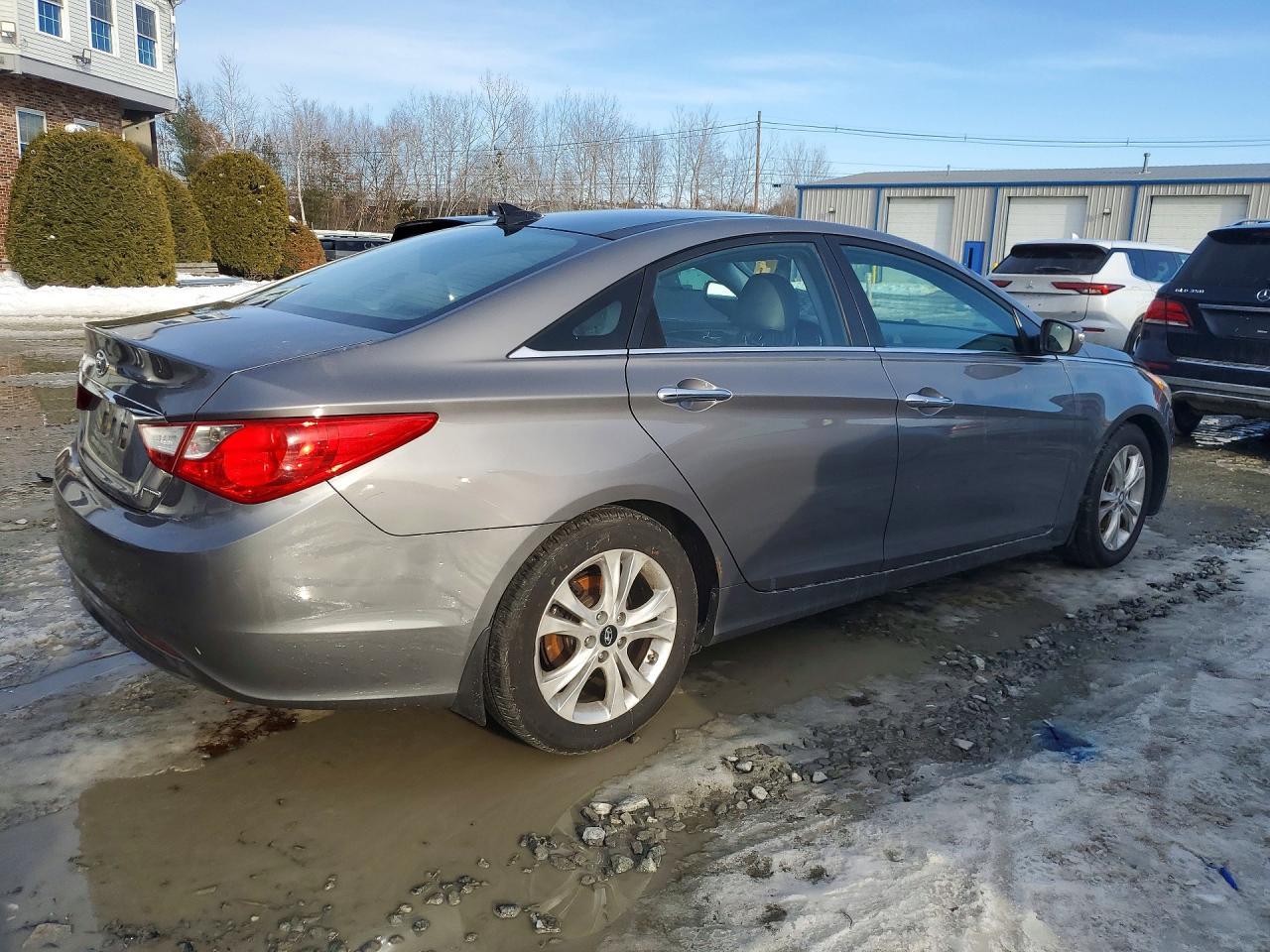 2012 HYUNDAI SONATA