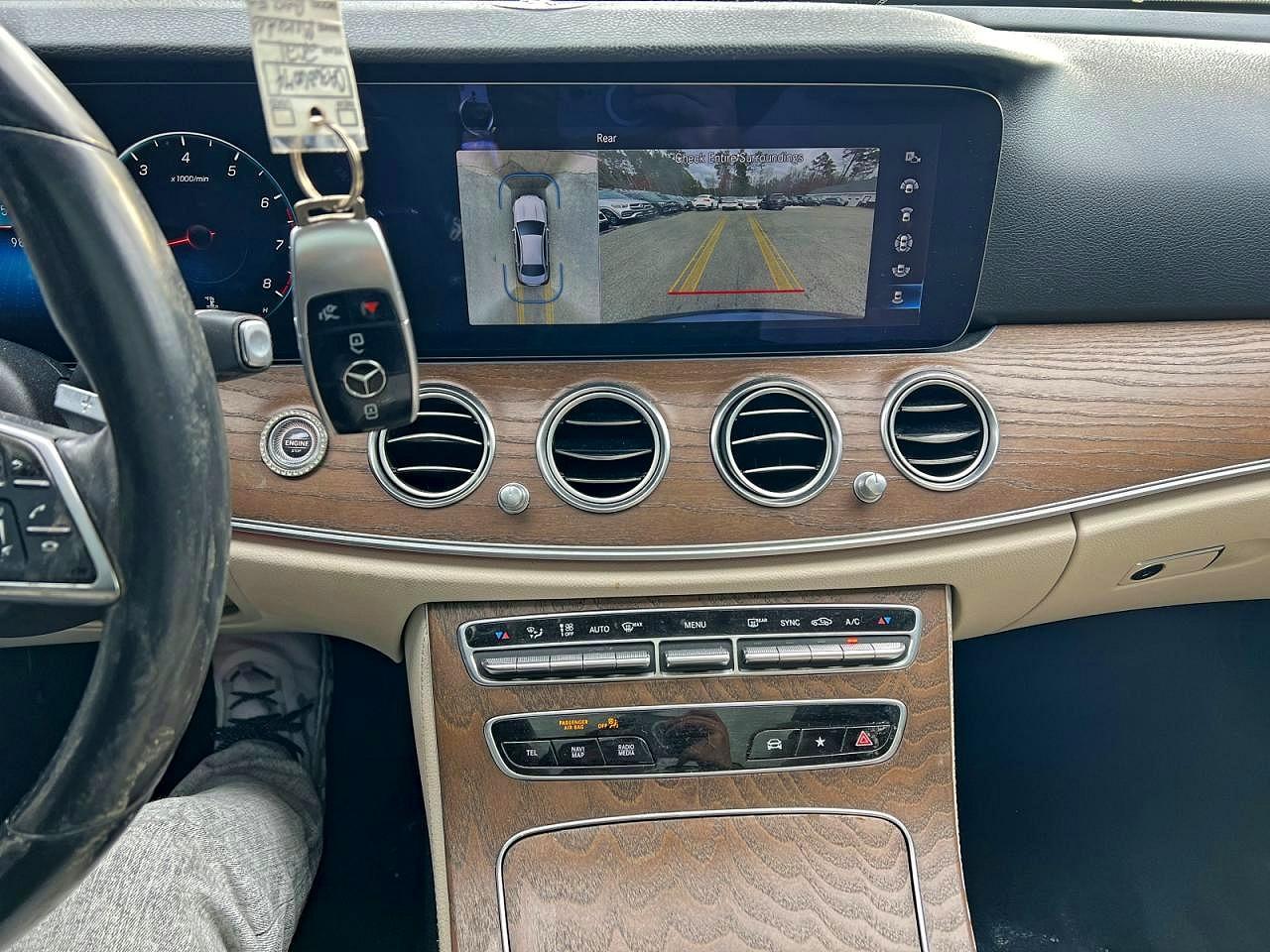 2021 MERCEDES-BENZ E-Class