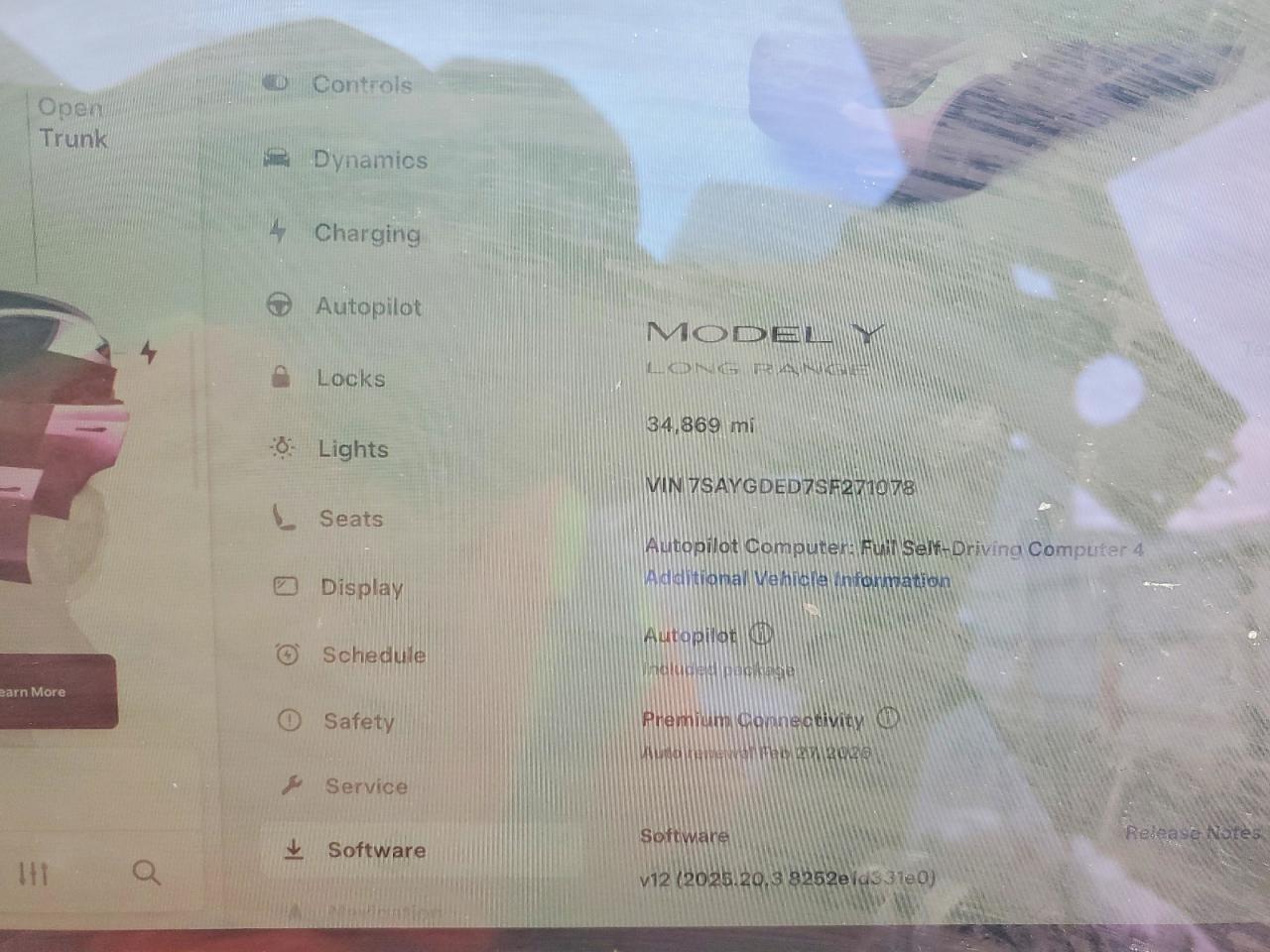 2025 TESLA MODEL Y