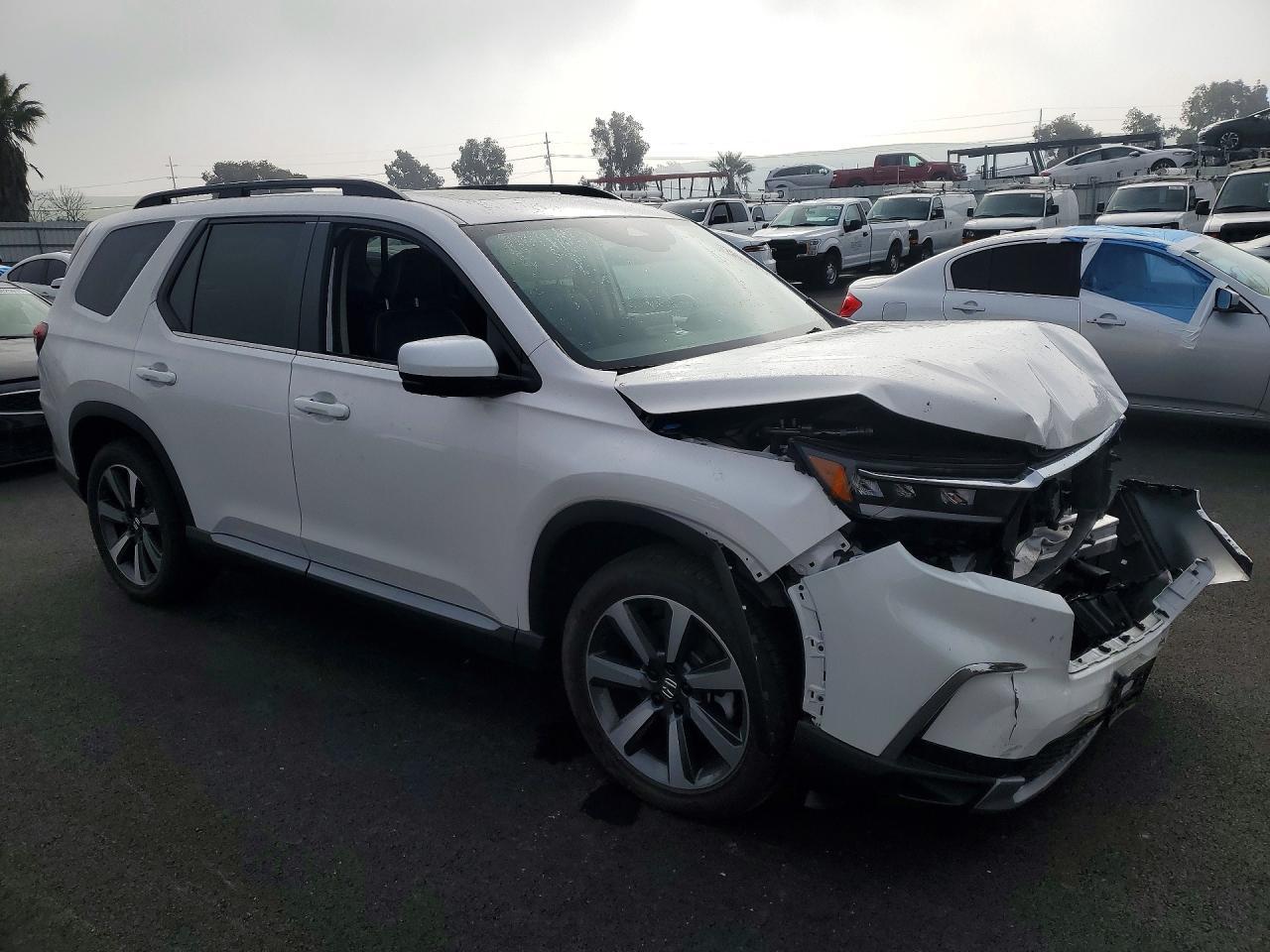 2025 HONDA PILOT