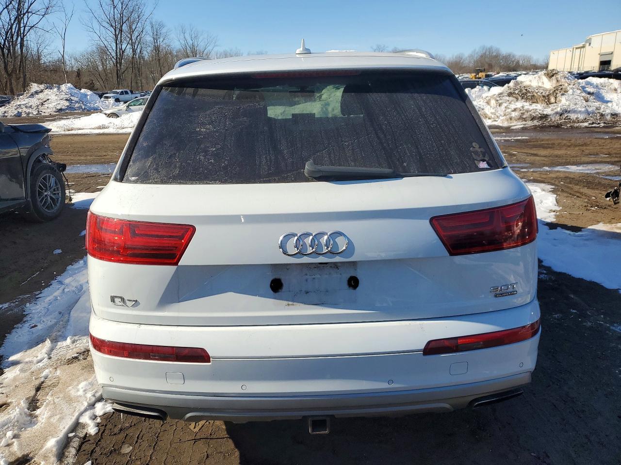 2017 AUDI Q7