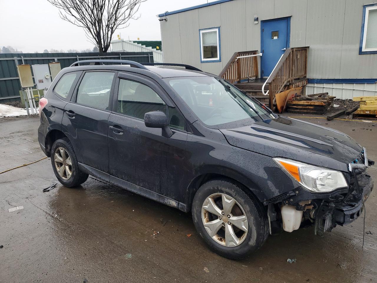 2015 SUBARU FORESTER