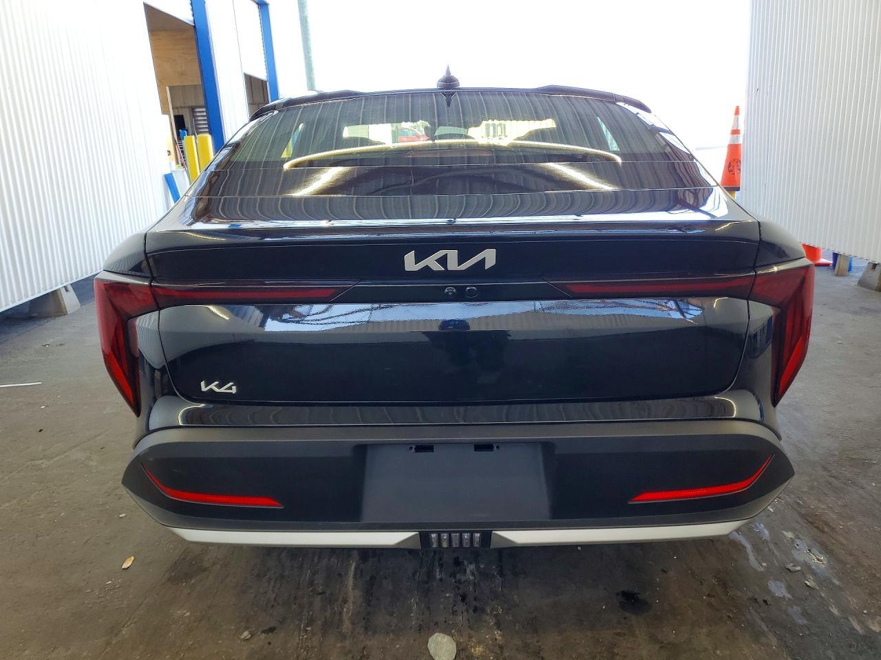 2025 KIA K4