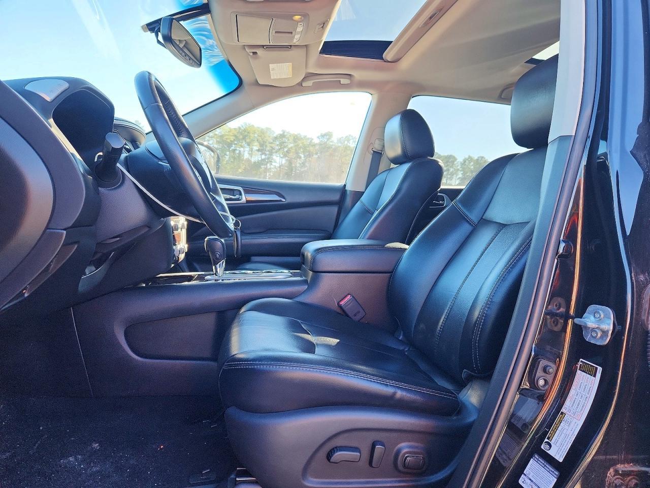 2015 NISSAN