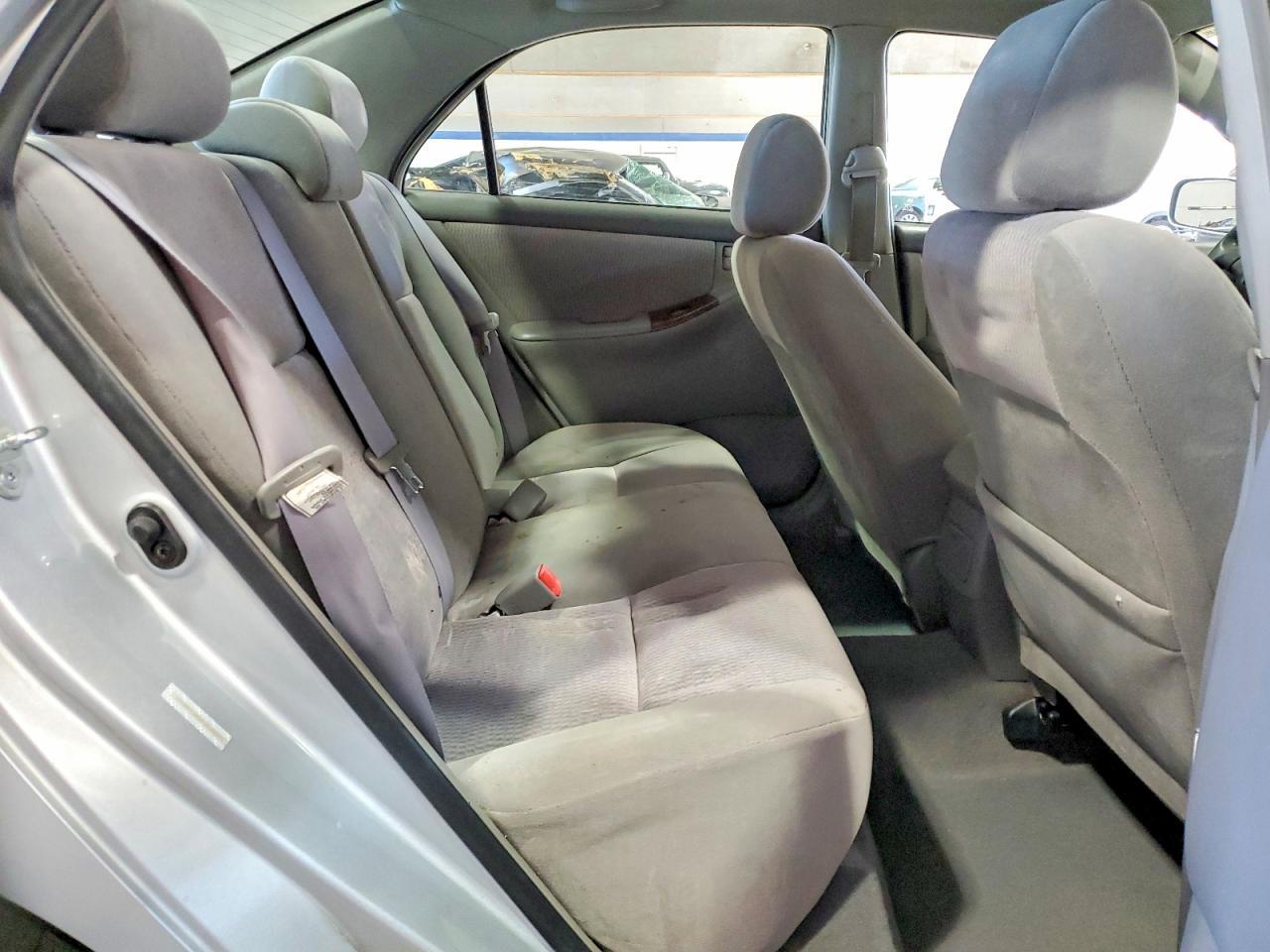 2005 TOYOTA COROLLA