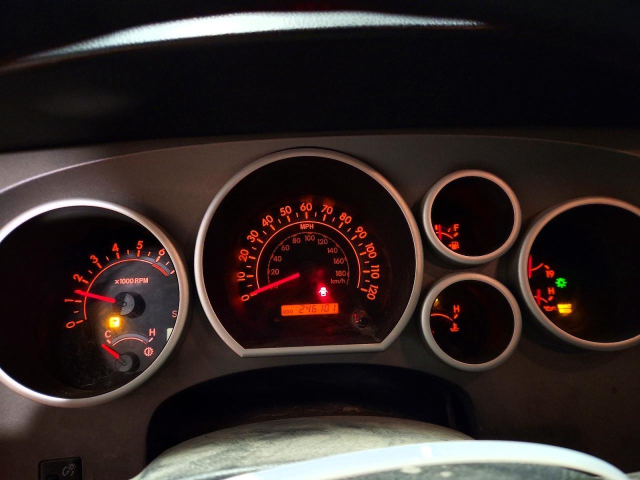 2012 TOYOTA TUNDRA