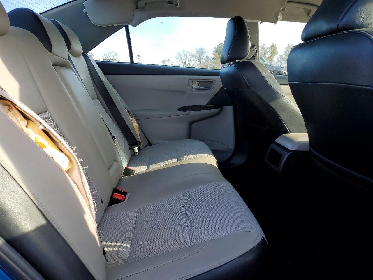 2017 TOYOTA CAMRY