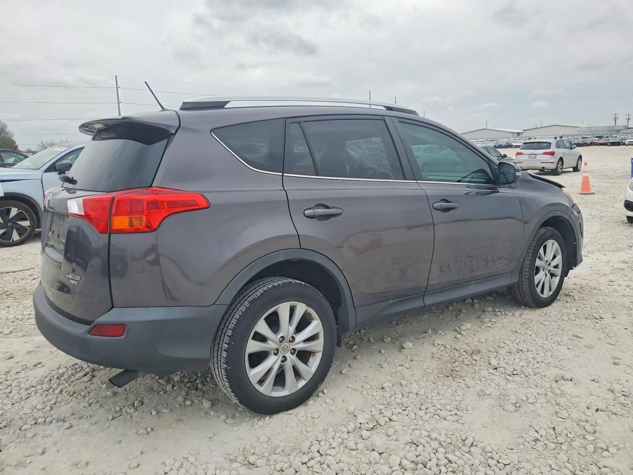 2015 TOYOTA RAV4