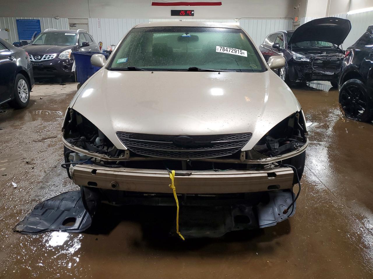 2004 TOYOTA CAMRY