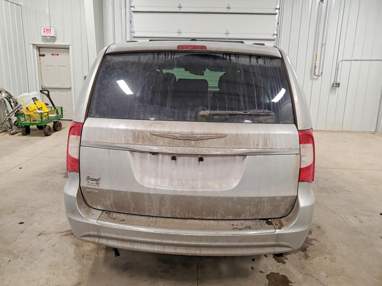 2012 CHRYSLER Town & Country