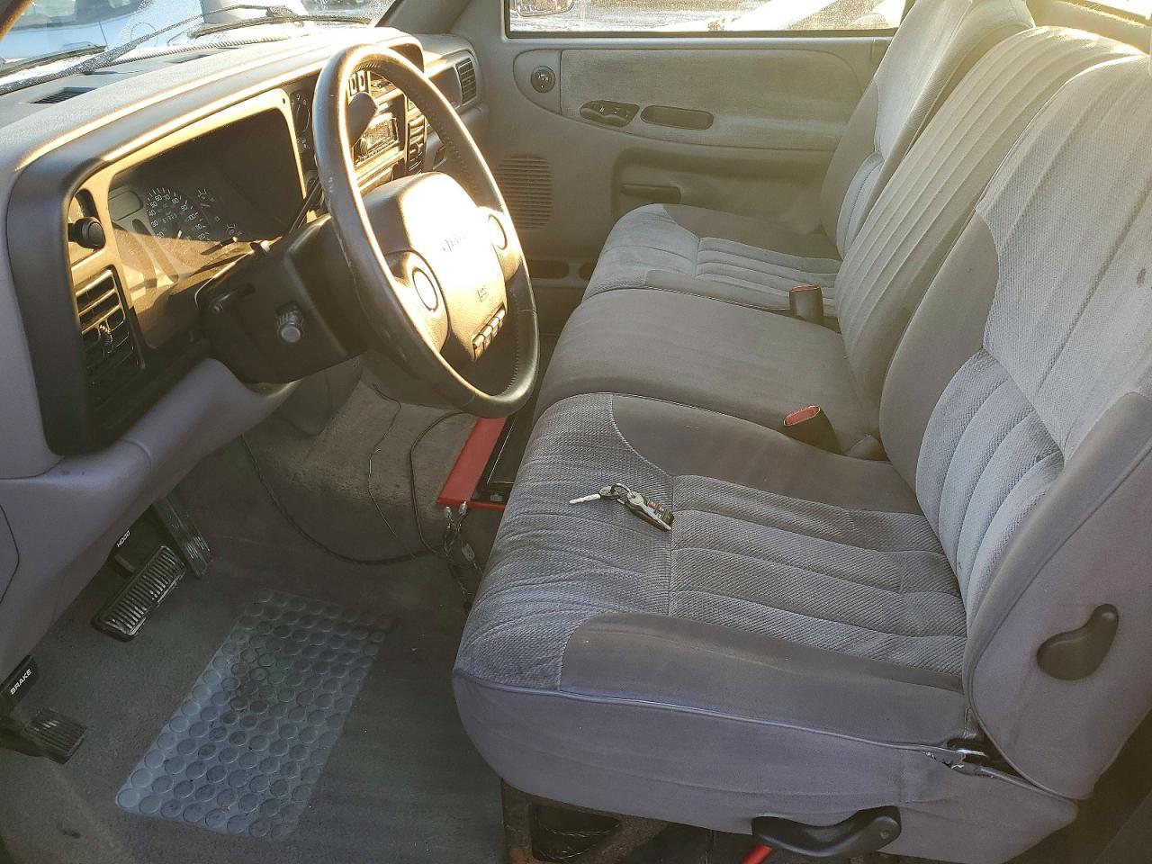 1995 DODGE RAM 1500