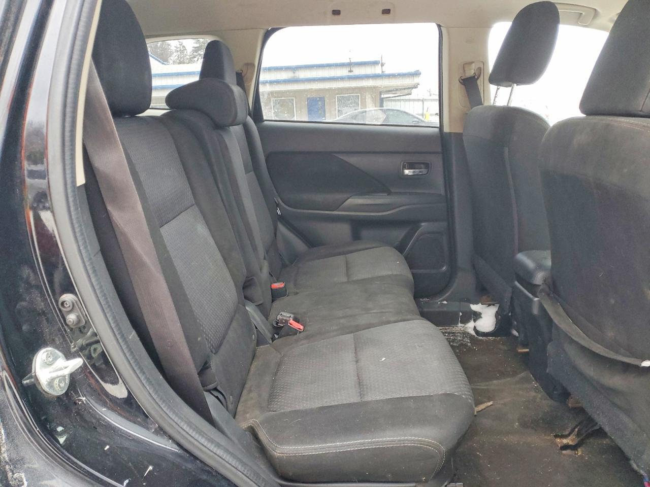 2017 MITSUBISHI outlander