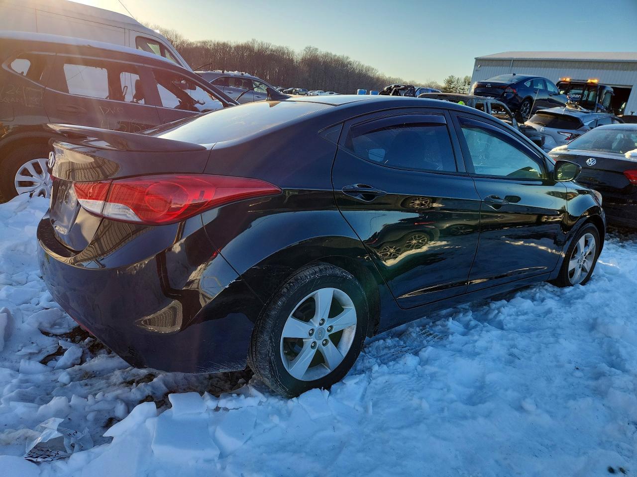 2011 HYUNDAI ELANTRA