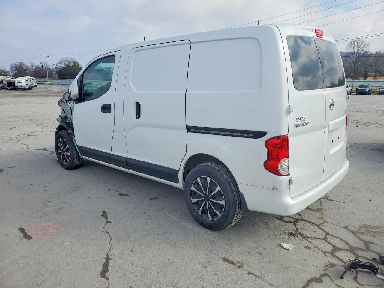 2017 NISSAN NV 200