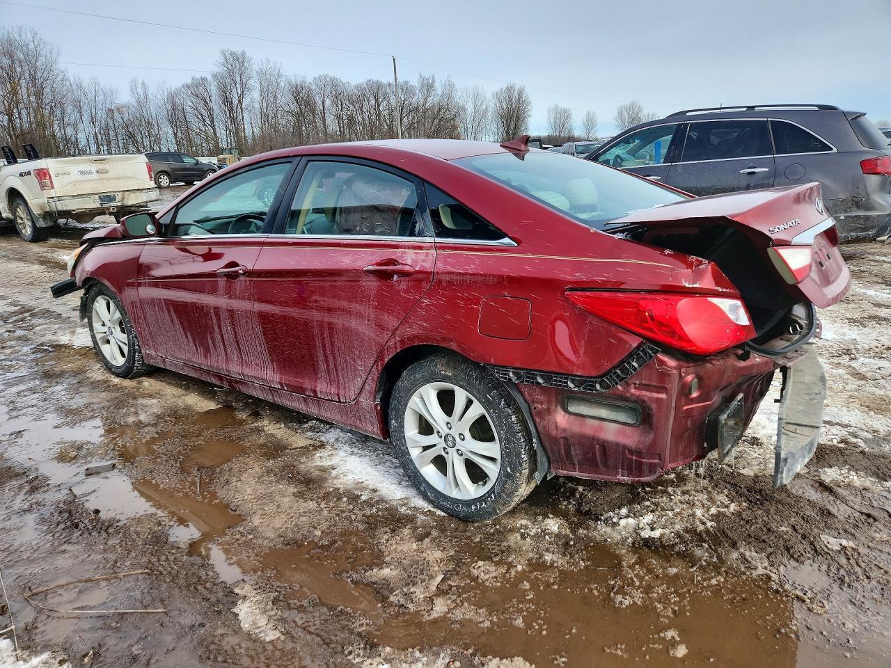 2011 HYUNDAI SONATA