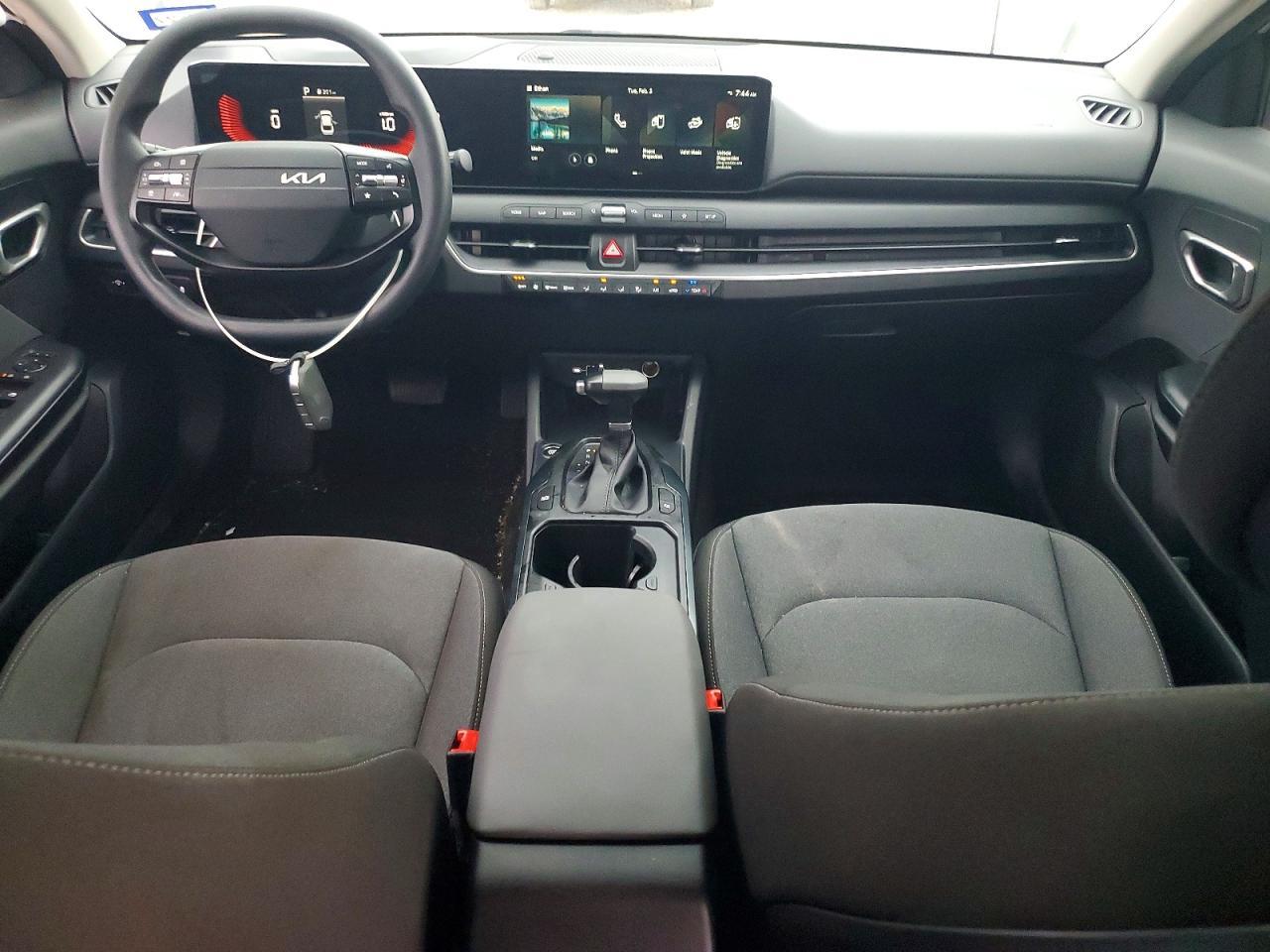 2025 KIA K4