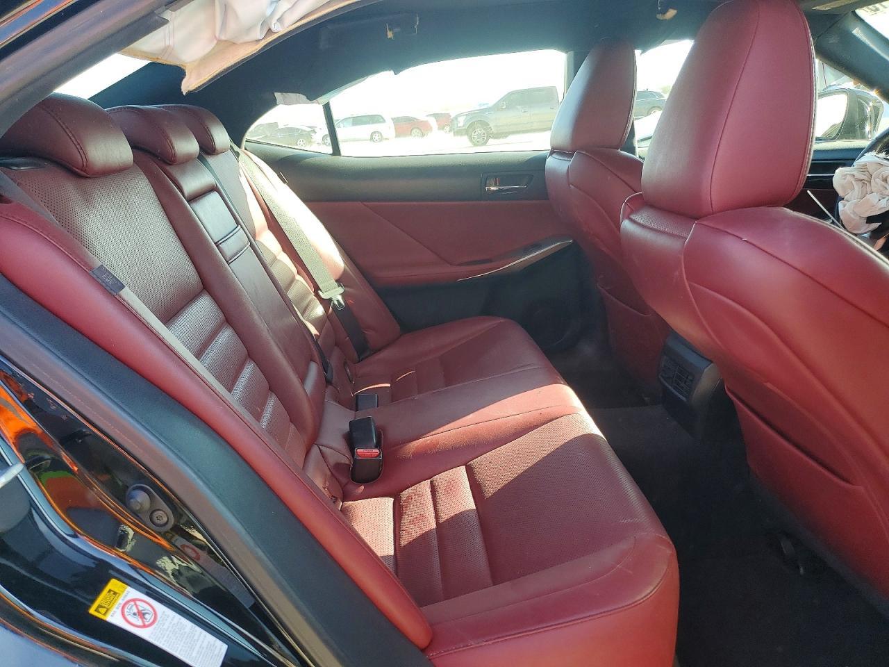 2015 LEXUS IS 250