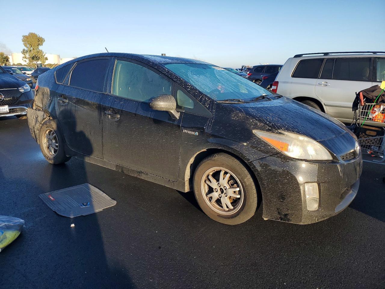 2011 TOYOTA PRIUS