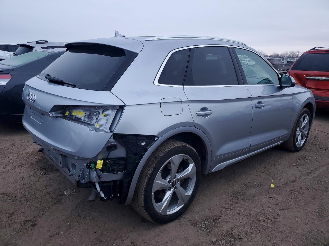2021 AUDI Q5