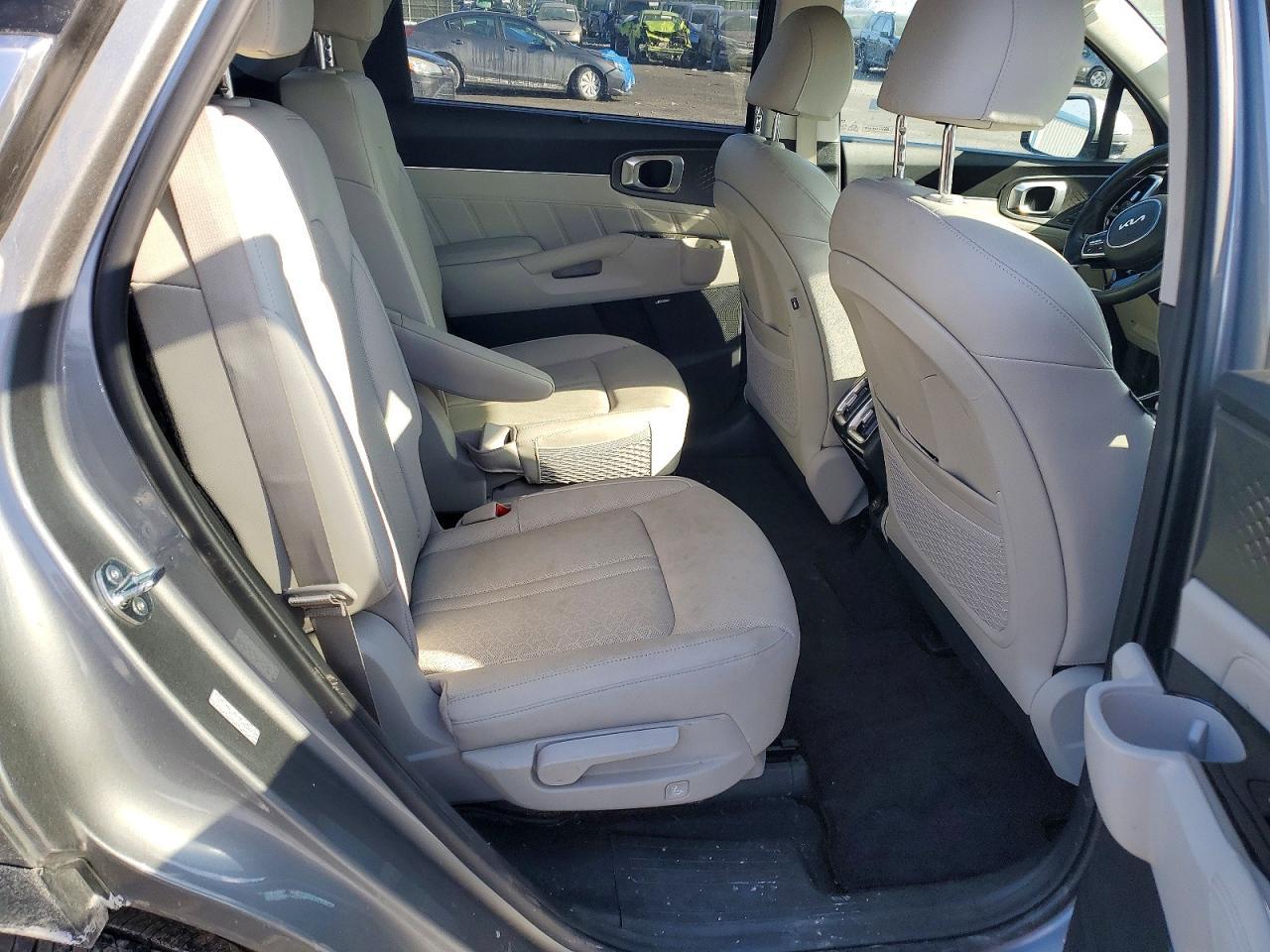 2023 KIA SORENTO