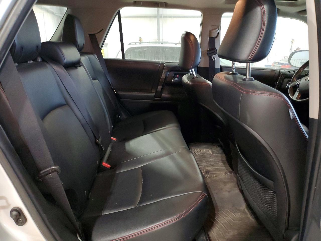 2016 TOYOTA 4Runner