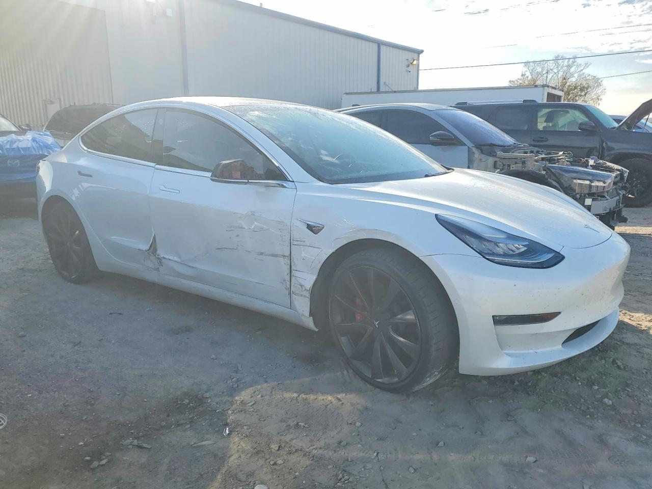 2020 TESLA MODEL 3
