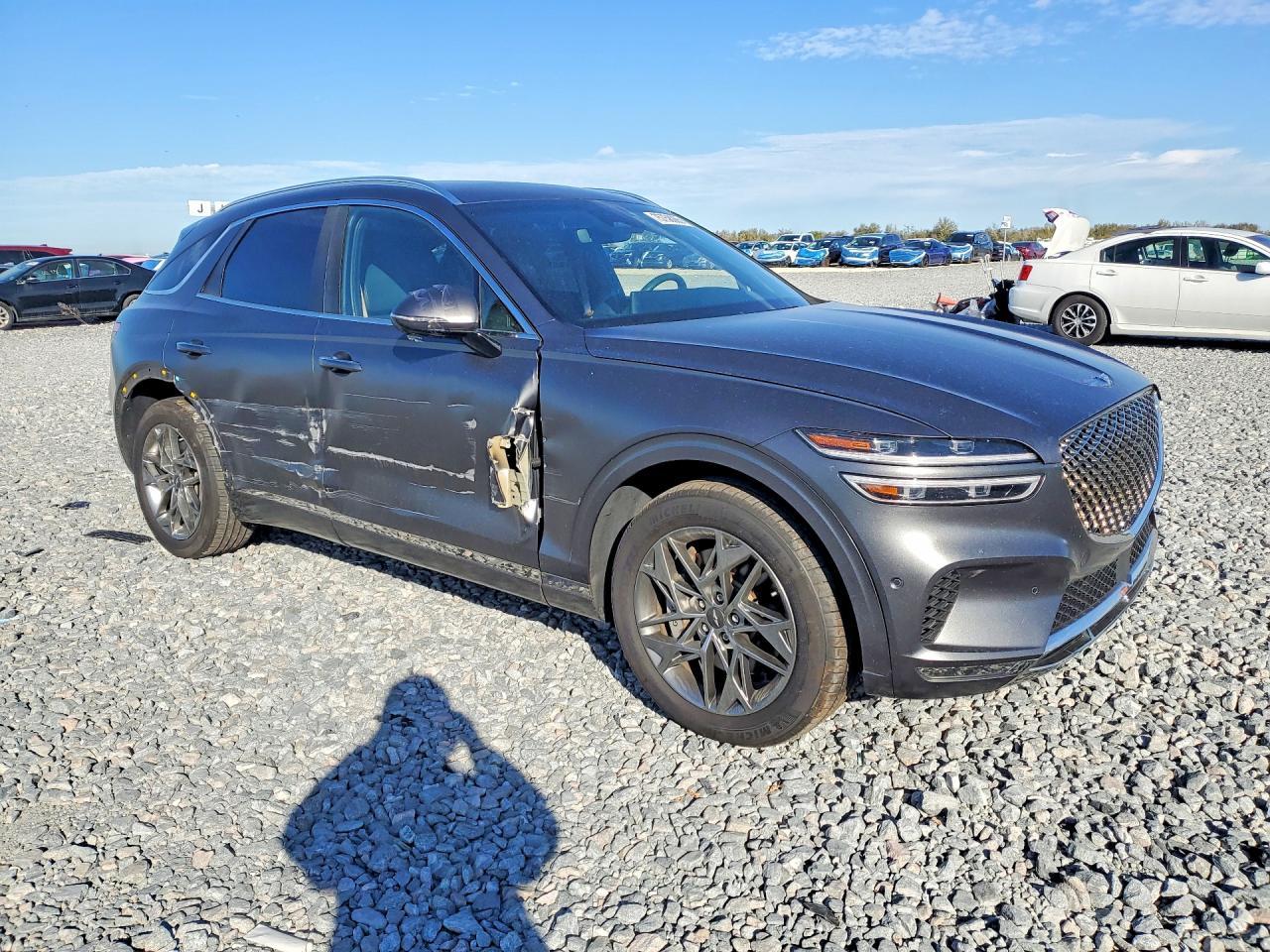 2023 GENESIS GV70
