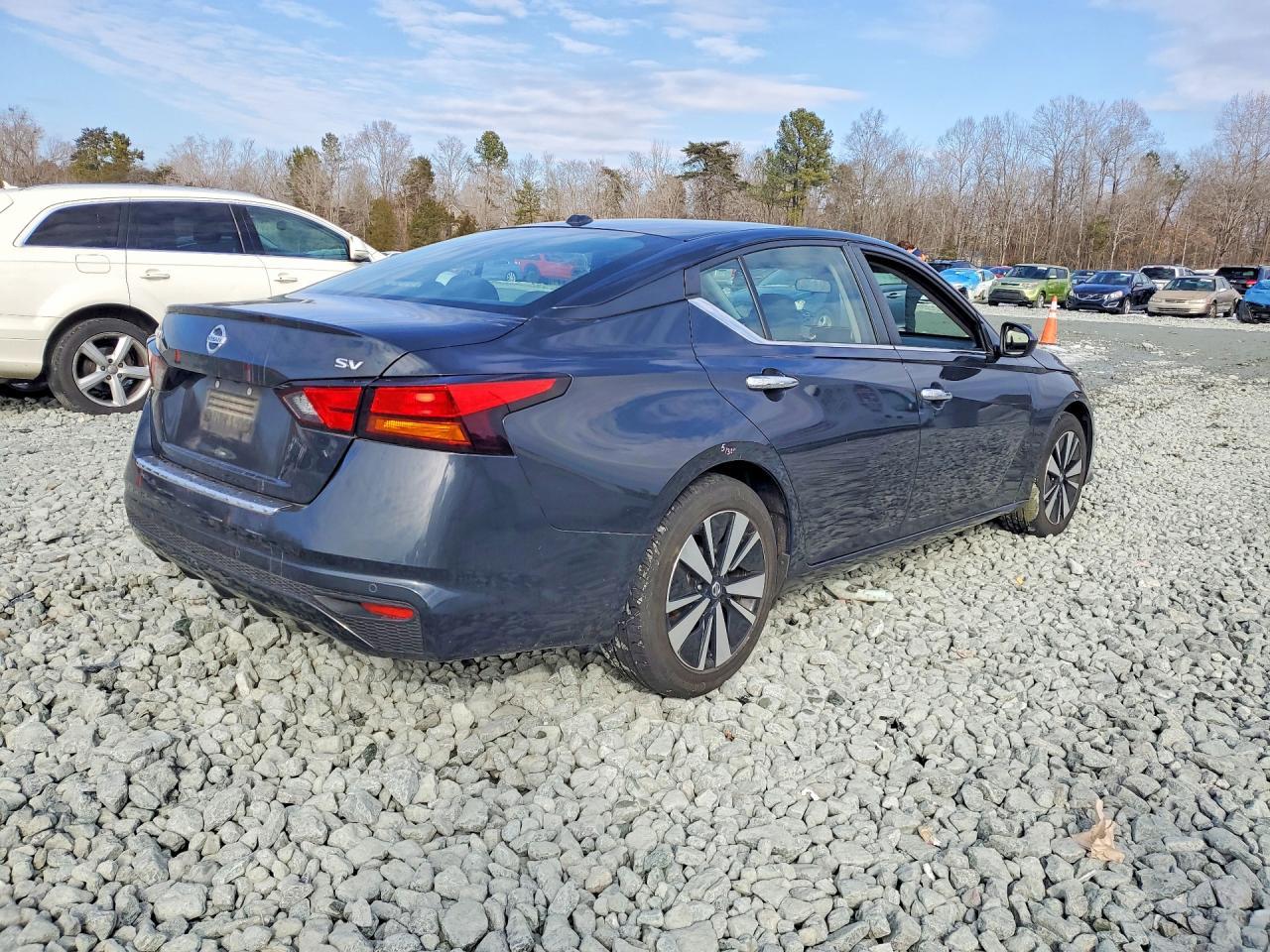 2022 NISSAN ALTIMA