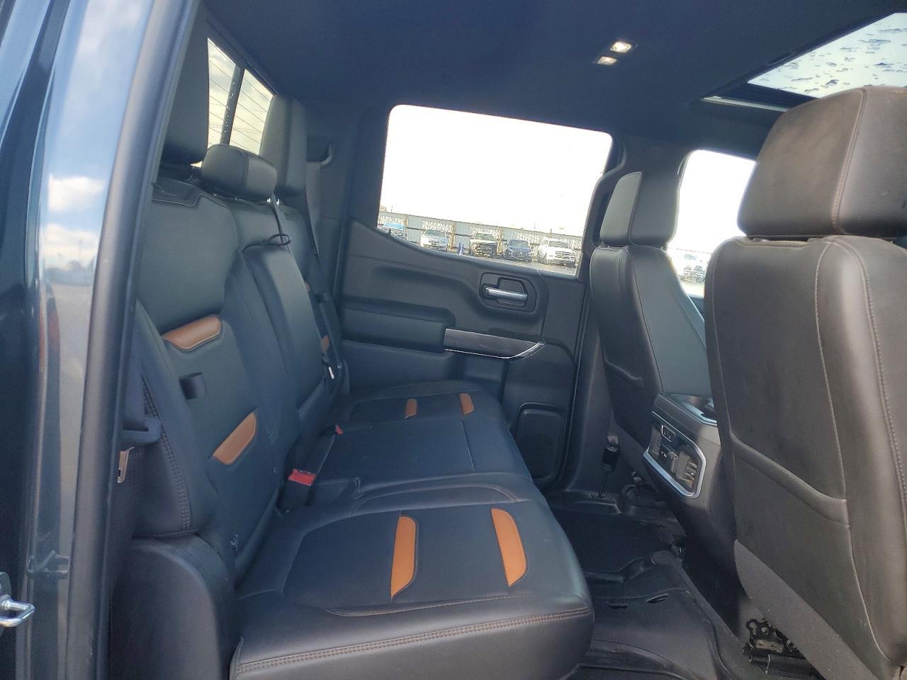 2021 GMC Sierra