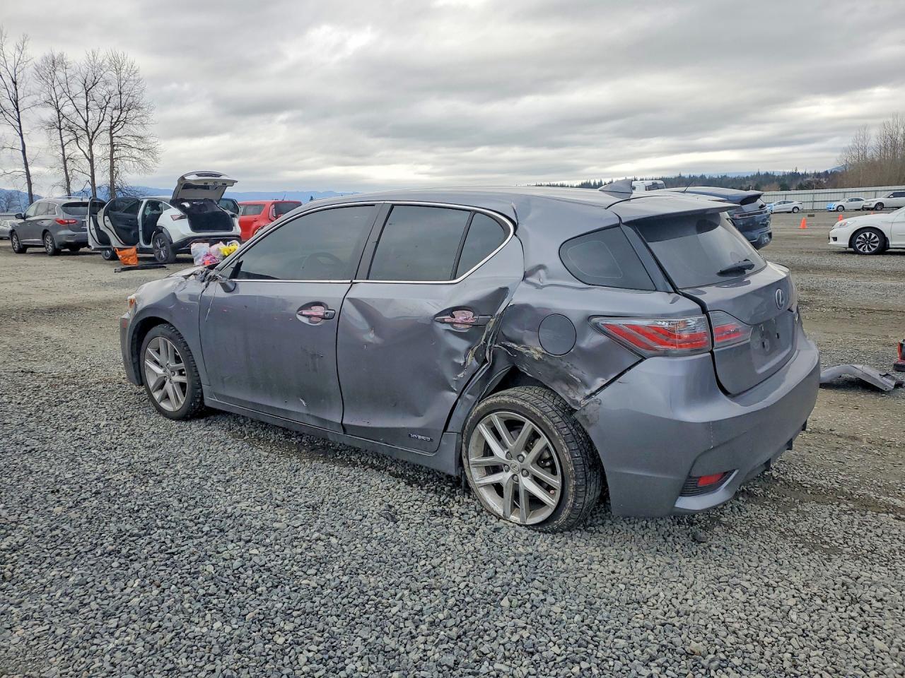 2017 LEXUS CT 200H