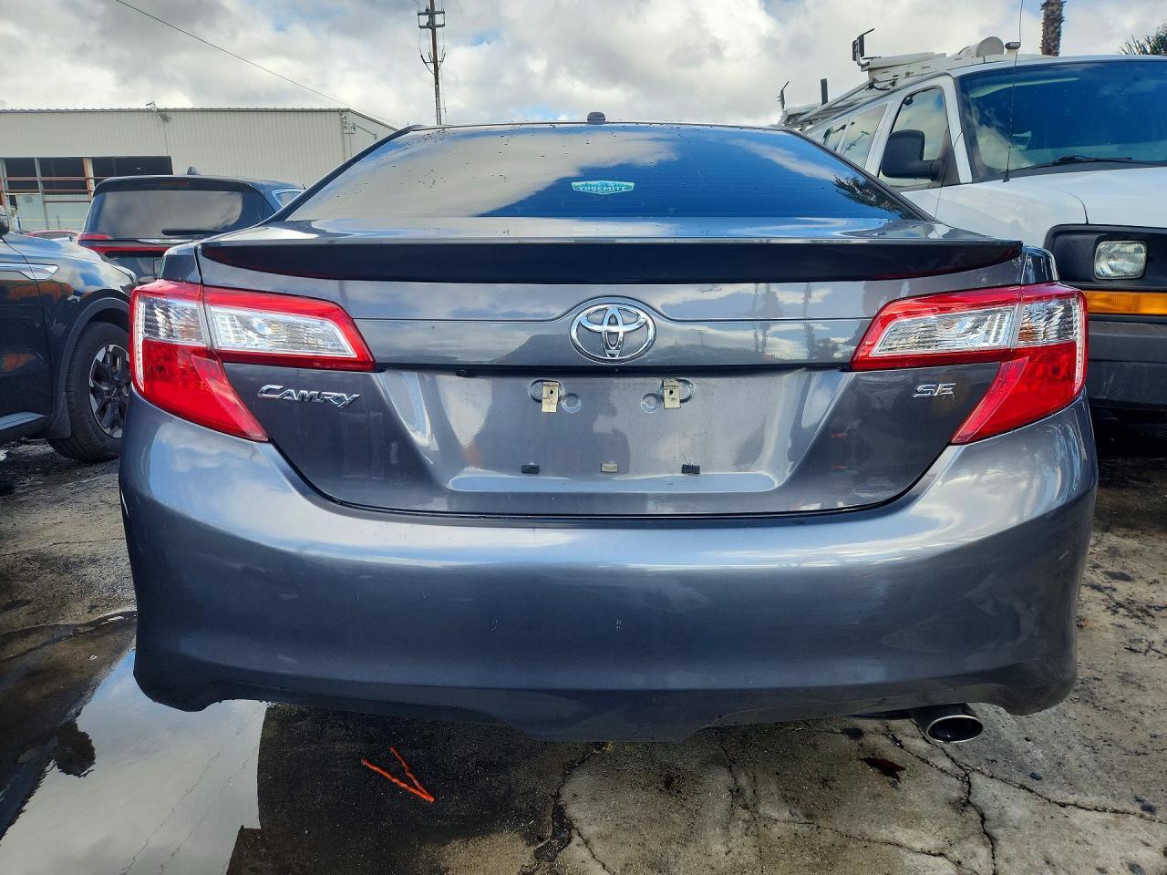 2013 TOYOTA CAMRY