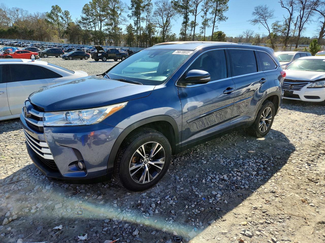 2019 TOYOTA HIGHLANDER