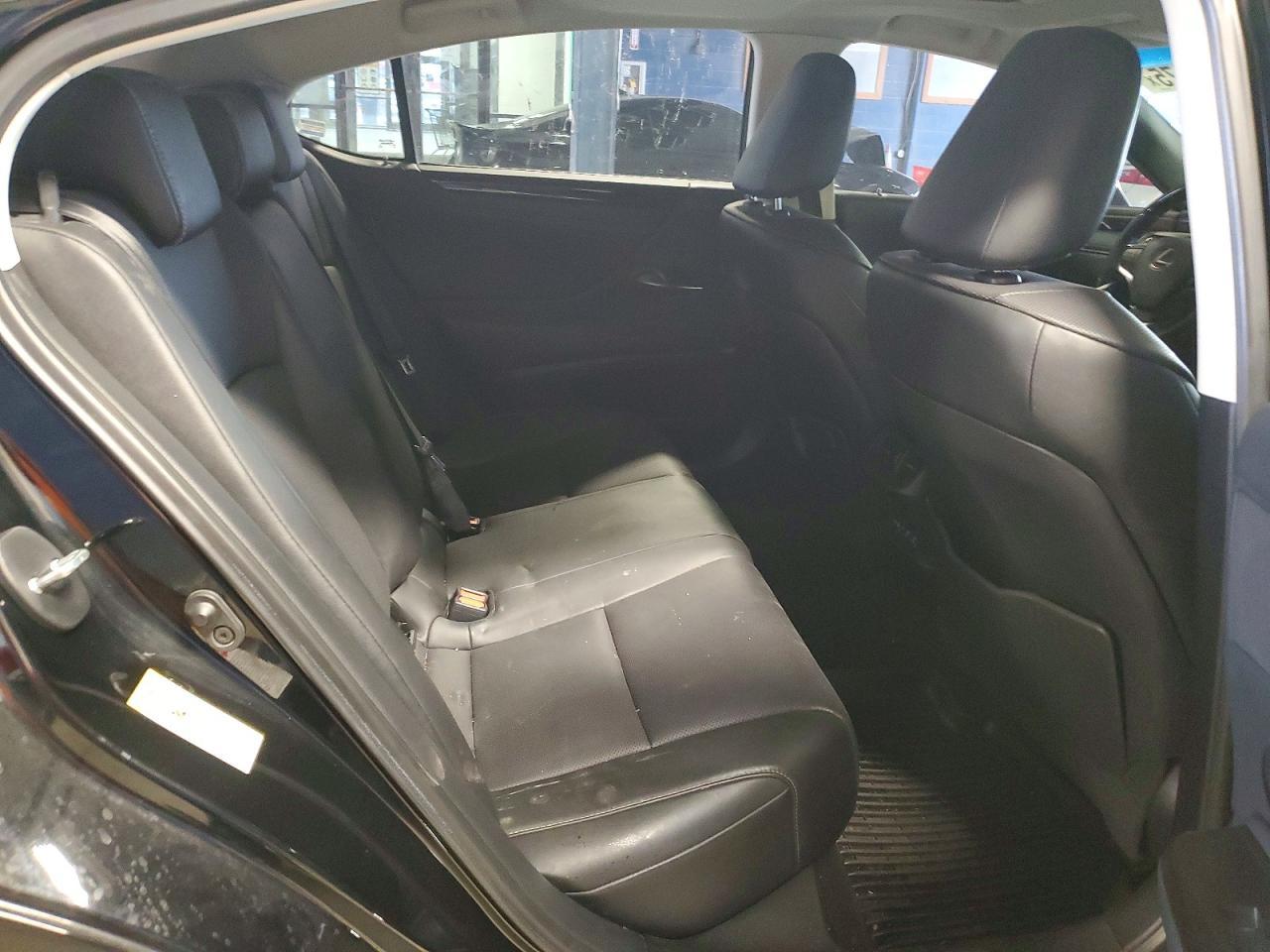 2019 LEXUS ES 350