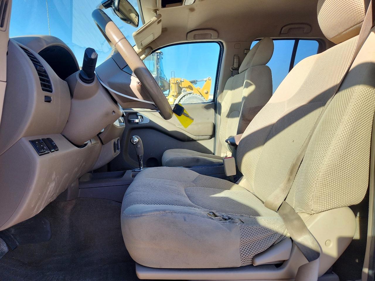 2011 NISSAN Frontier