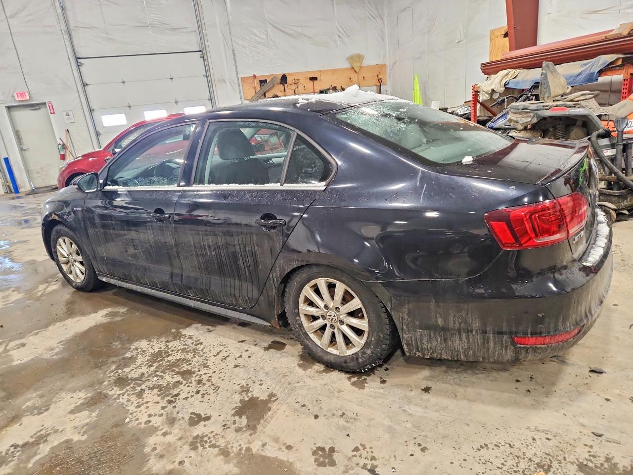 2013 VOLKSWAGEN JETTA