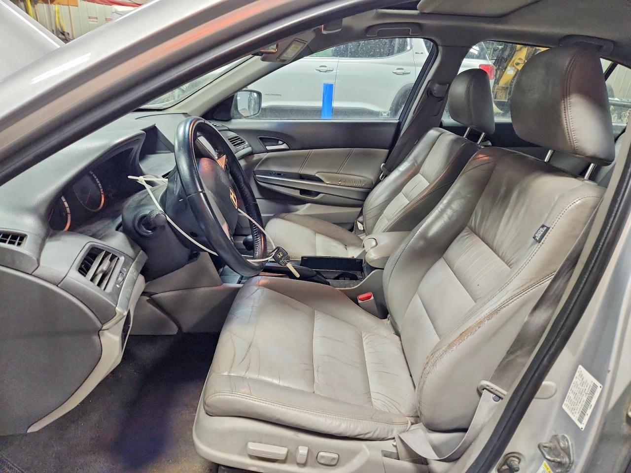 2010 HONDA ACCORD