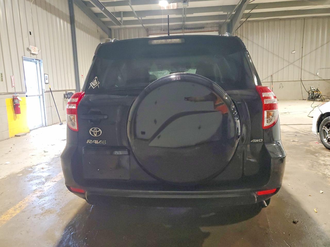 2012 TOYOTA RAV4