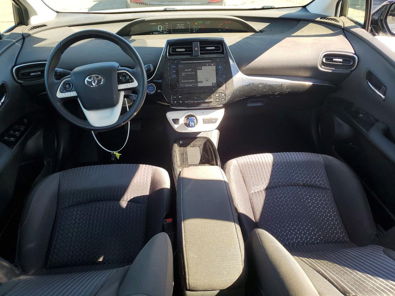 2018 TOYOTA PRIUS