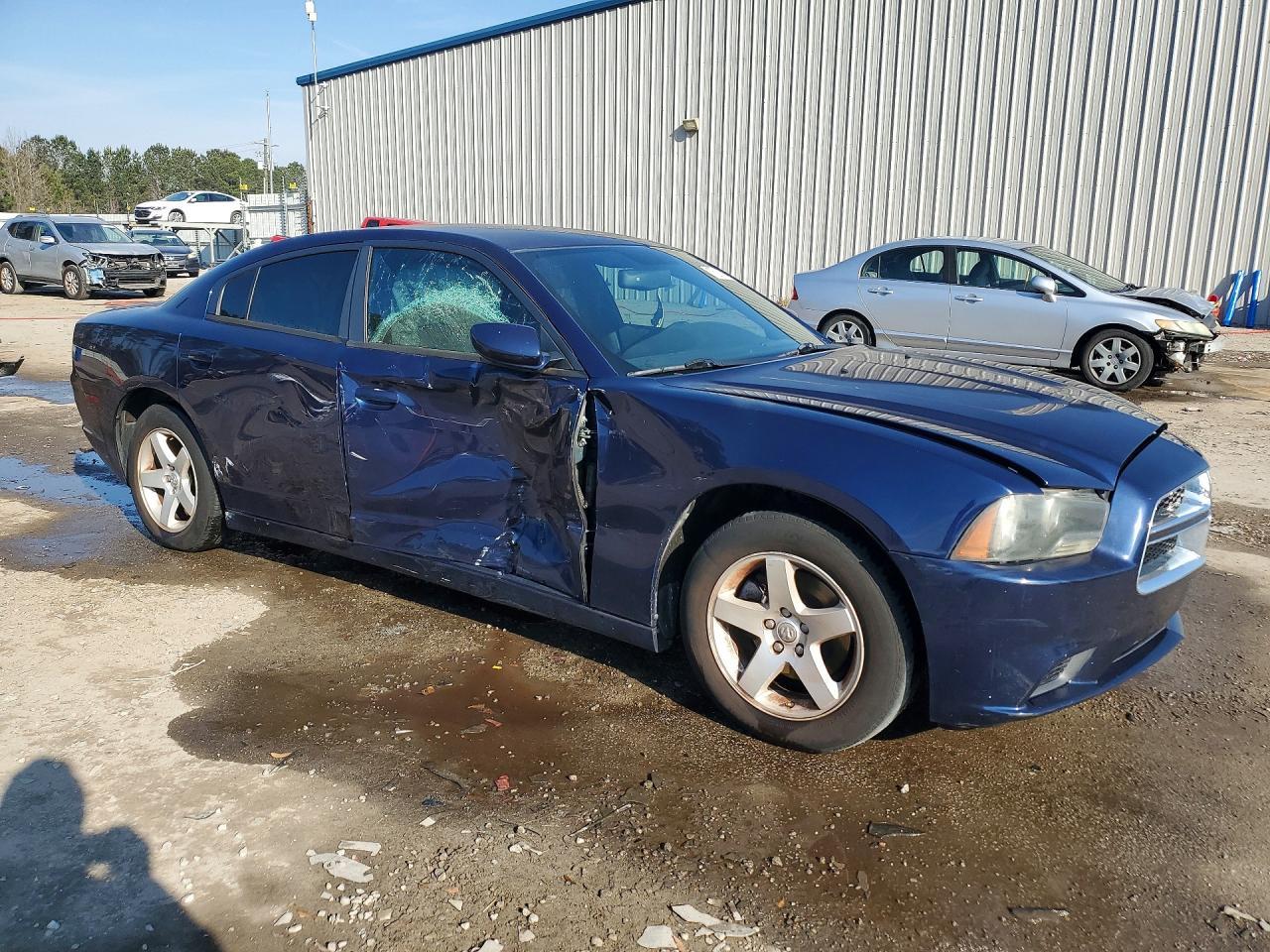 2013 DODGE CHARGER
