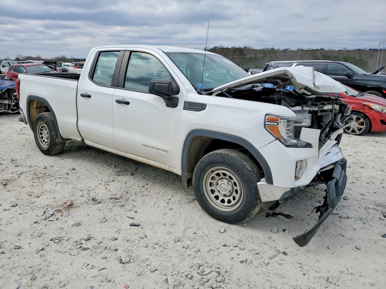 2020 GMC Sierra