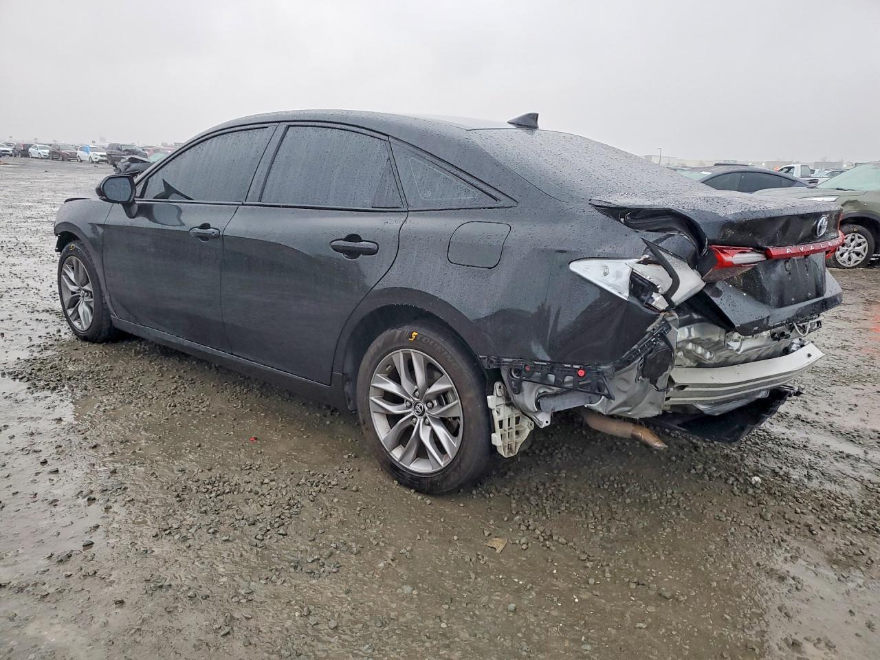 2019 TOYOTA Avalon
